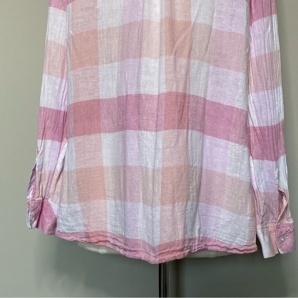 Rails Charli Checkered Plaid Button Down Shirt in Peach/Blush/White, Medium - Picture 11 of 16
